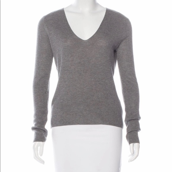 A.L.C. ‘Ty’ Gray Cutout Sweater - Picture 8 of 11
